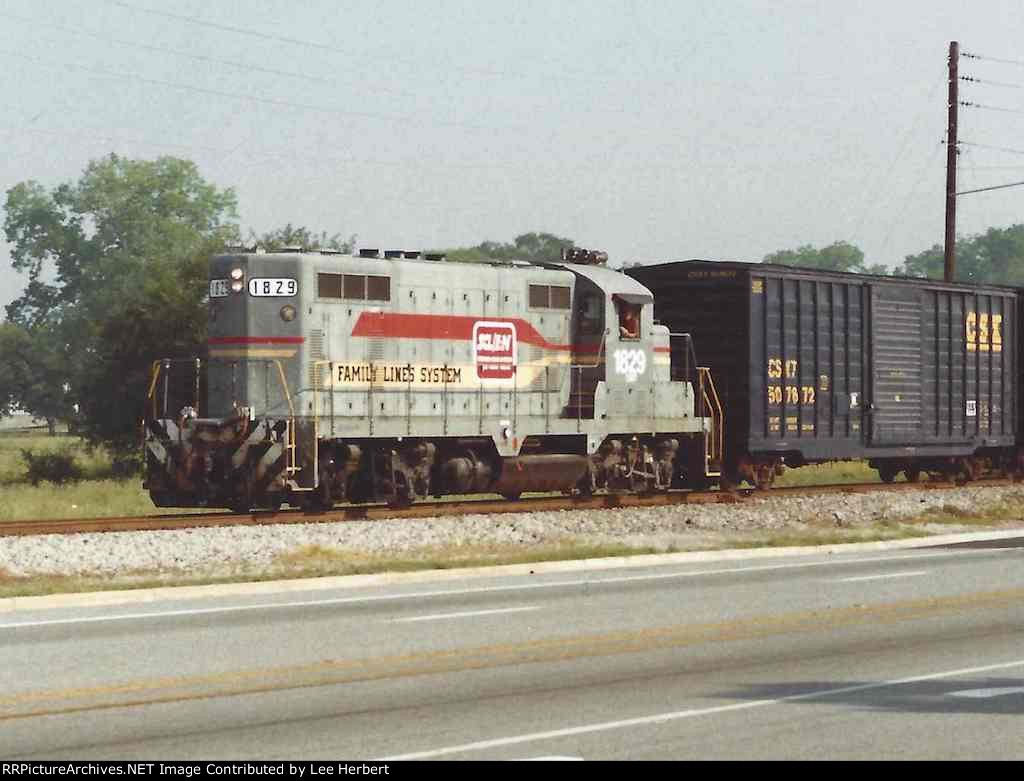 CSX 1829